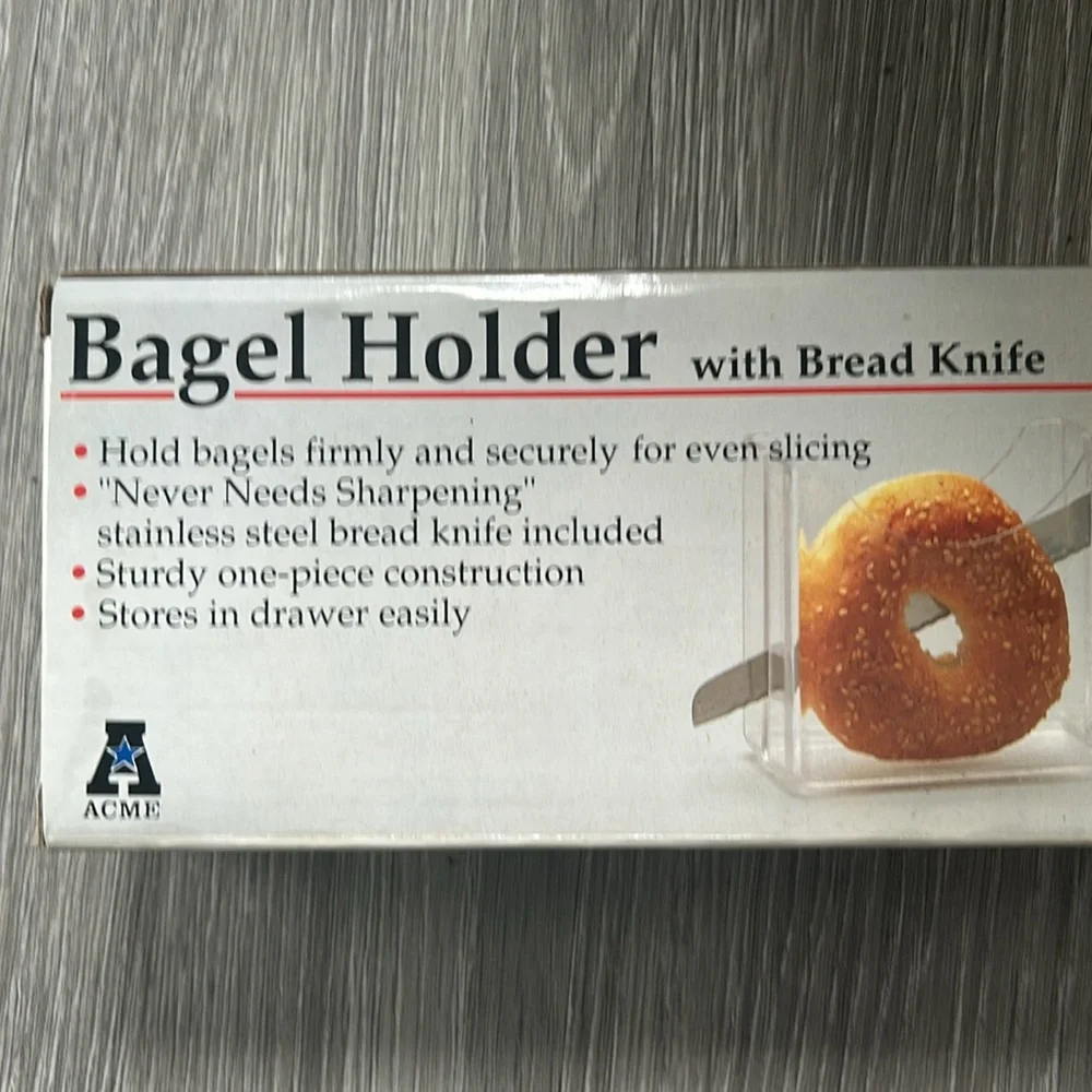 Bagel Holder & Bread Knife Set